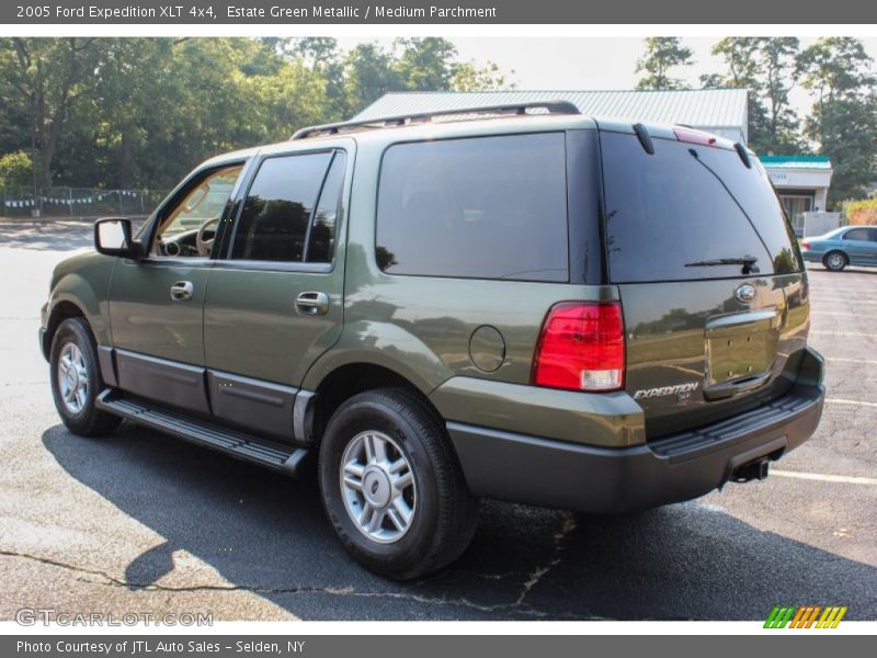 Estate Green Metallic / Medium Parchment 2005 Ford Expedition XLT 4x4