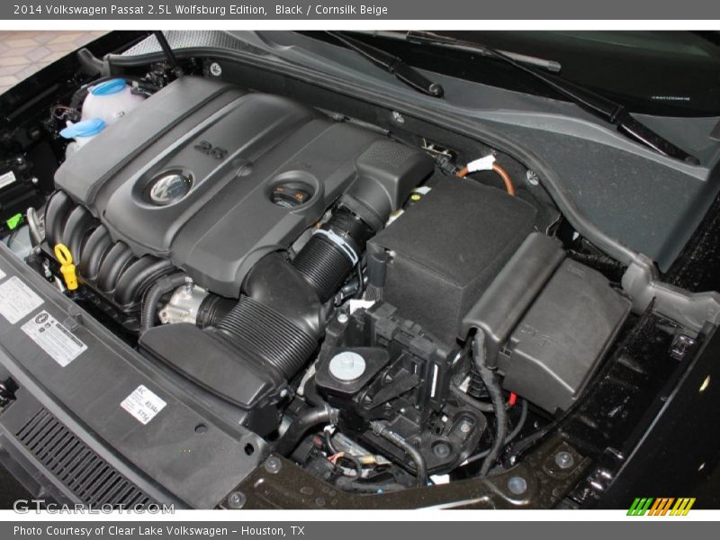 Black / Cornsilk Beige 2014 Volkswagen Passat 2.5L Wolfsburg Edition