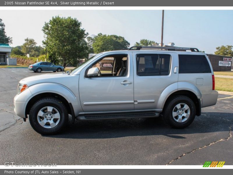 Silver Lightning Metallic / Desert 2005 Nissan Pathfinder SE 4x4