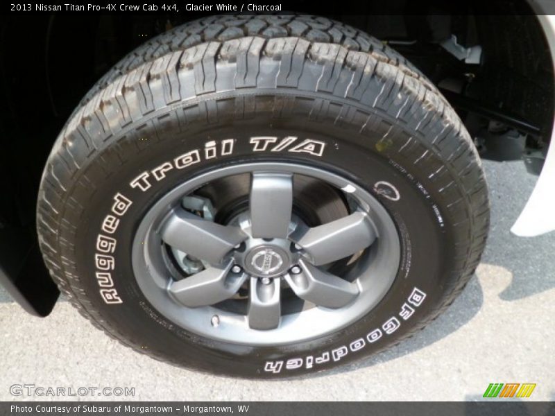 Glacier White / Charcoal 2013 Nissan Titan Pro-4X Crew Cab 4x4