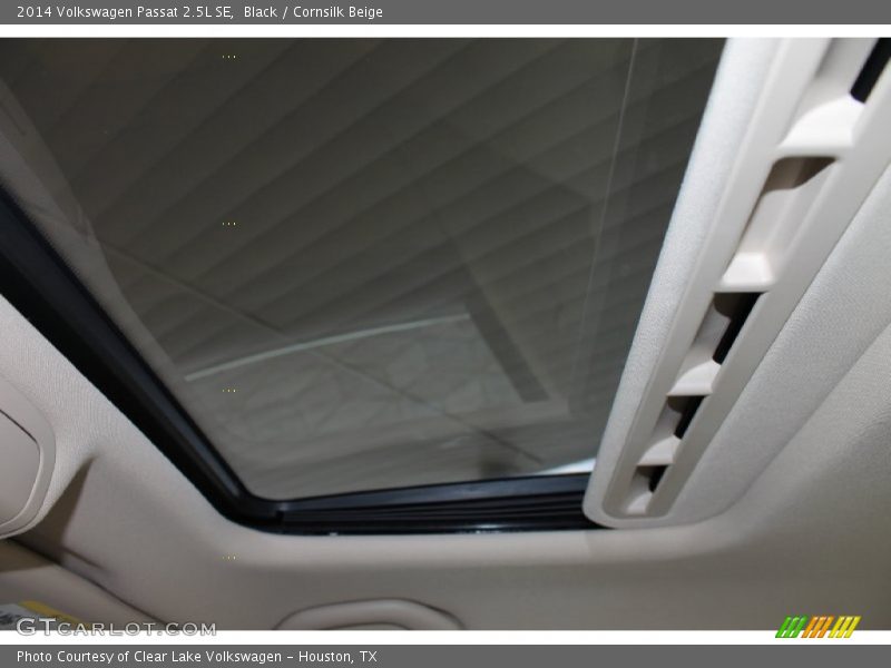 Black / Cornsilk Beige 2014 Volkswagen Passat 2.5L SE
