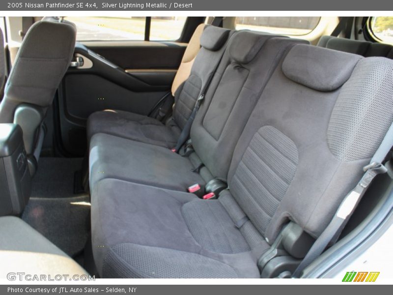 Silver Lightning Metallic / Desert 2005 Nissan Pathfinder SE 4x4
