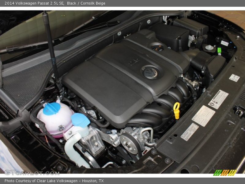 Black / Cornsilk Beige 2014 Volkswagen Passat 2.5L SE