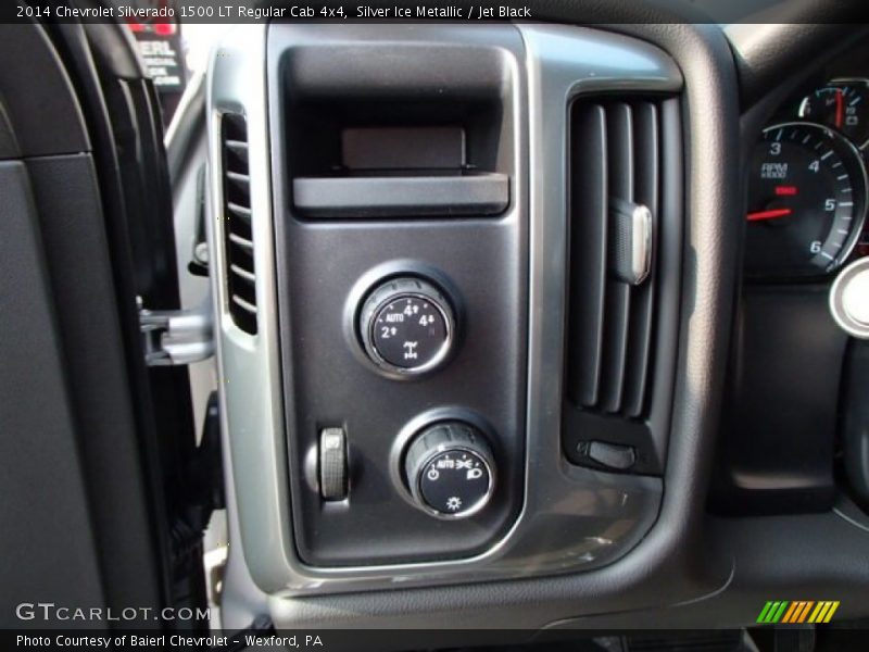 Controls of 2014 Silverado 1500 LT Regular Cab 4x4