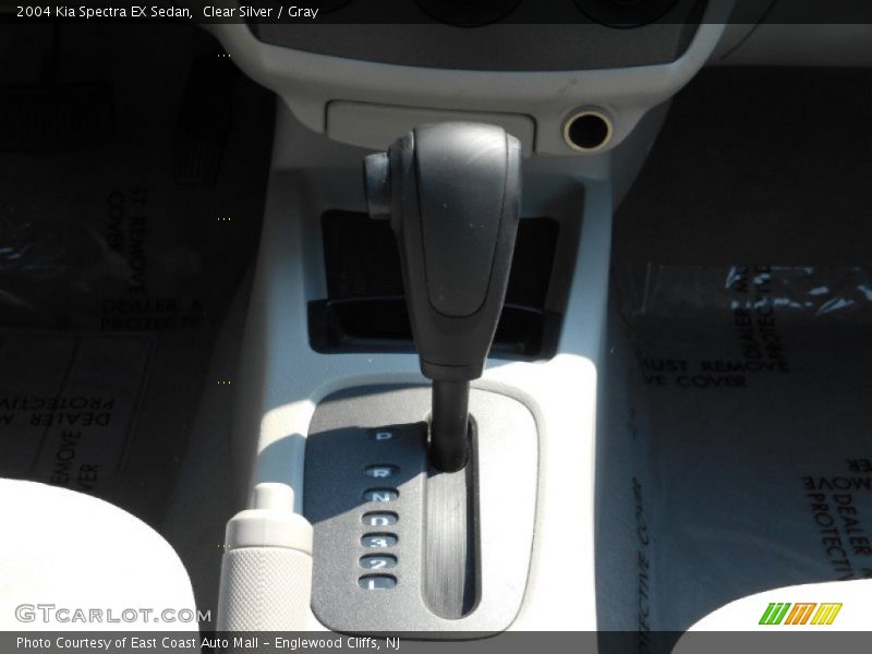 Clear Silver / Gray 2004 Kia Spectra EX Sedan