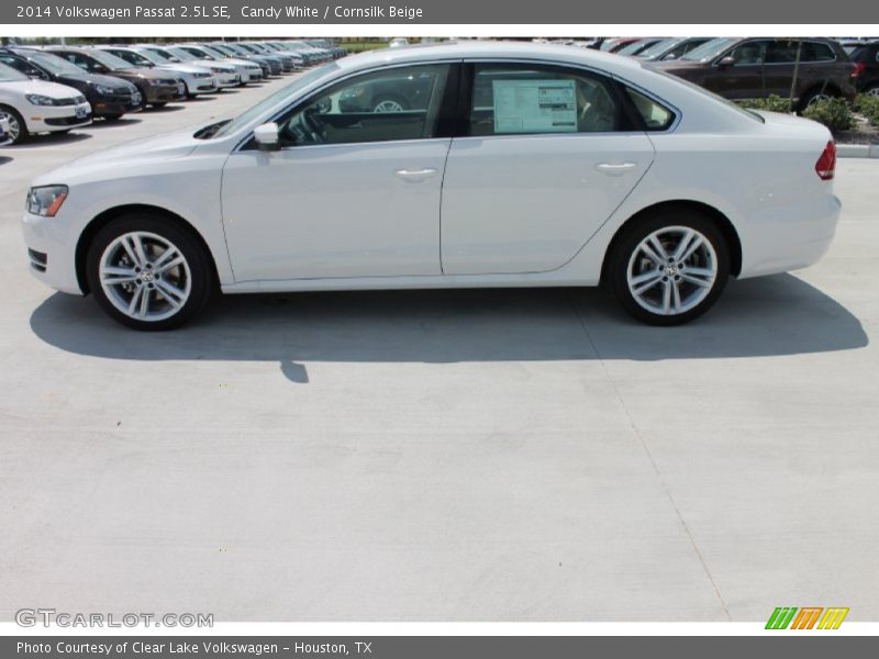 Candy White / Cornsilk Beige 2014 Volkswagen Passat 2.5L SE