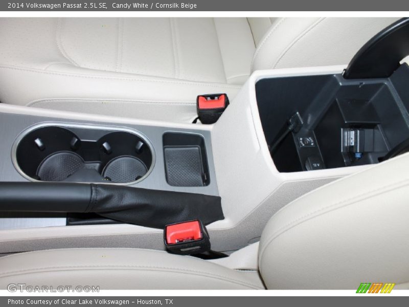 Candy White / Cornsilk Beige 2014 Volkswagen Passat 2.5L SE
