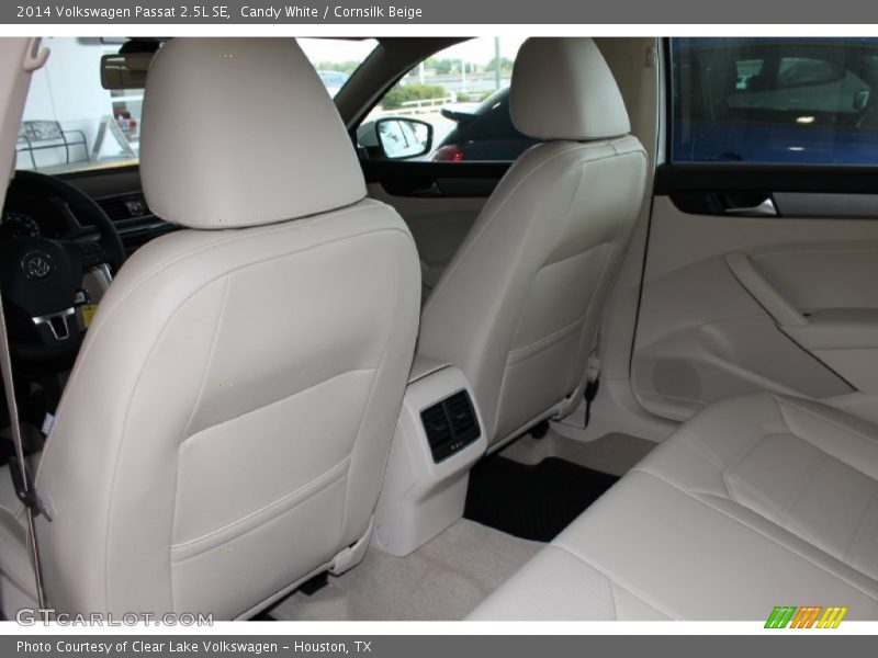Candy White / Cornsilk Beige 2014 Volkswagen Passat 2.5L SE
