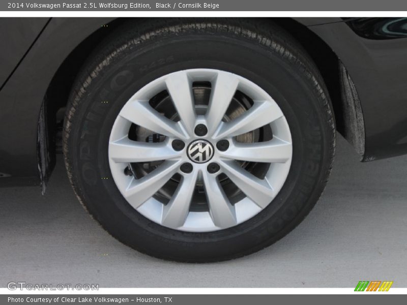 Black / Cornsilk Beige 2014 Volkswagen Passat 2.5L Wolfsburg Edition