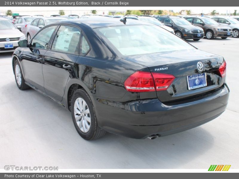 Black / Cornsilk Beige 2014 Volkswagen Passat 2.5L Wolfsburg Edition