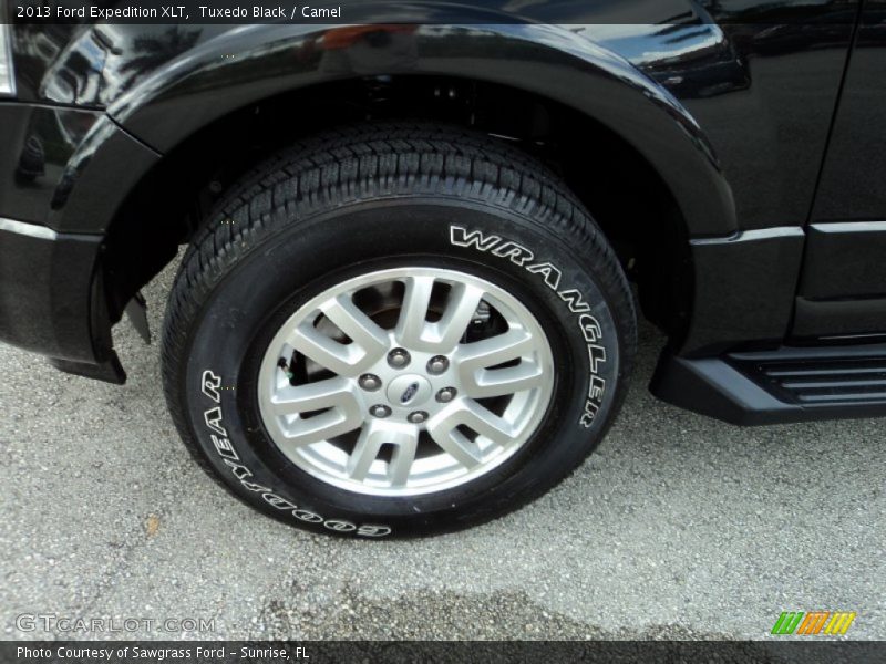 Tuxedo Black / Camel 2013 Ford Expedition XLT
