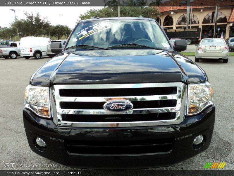 Tuxedo Black / Camel 2013 Ford Expedition XLT