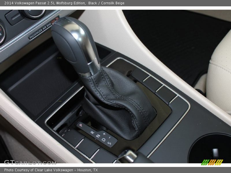 Black / Cornsilk Beige 2014 Volkswagen Passat 2.5L Wolfsburg Edition