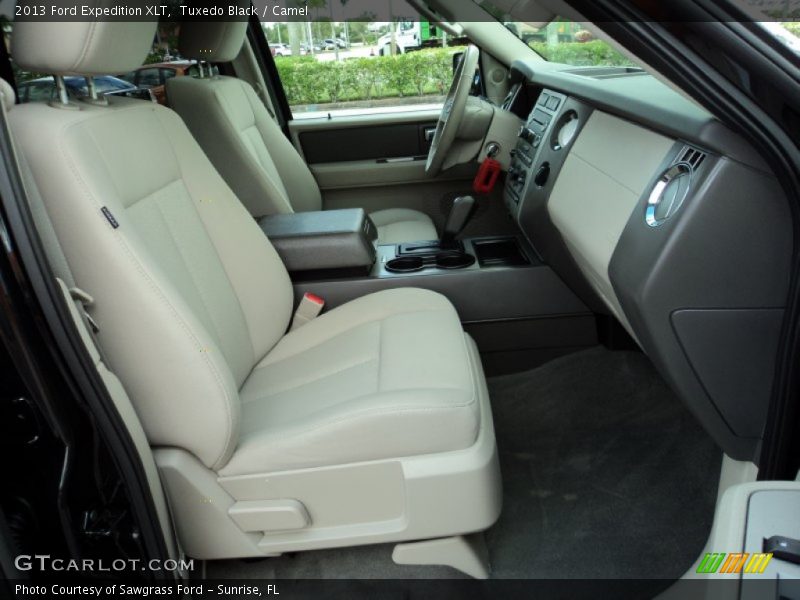 Tuxedo Black / Camel 2013 Ford Expedition XLT
