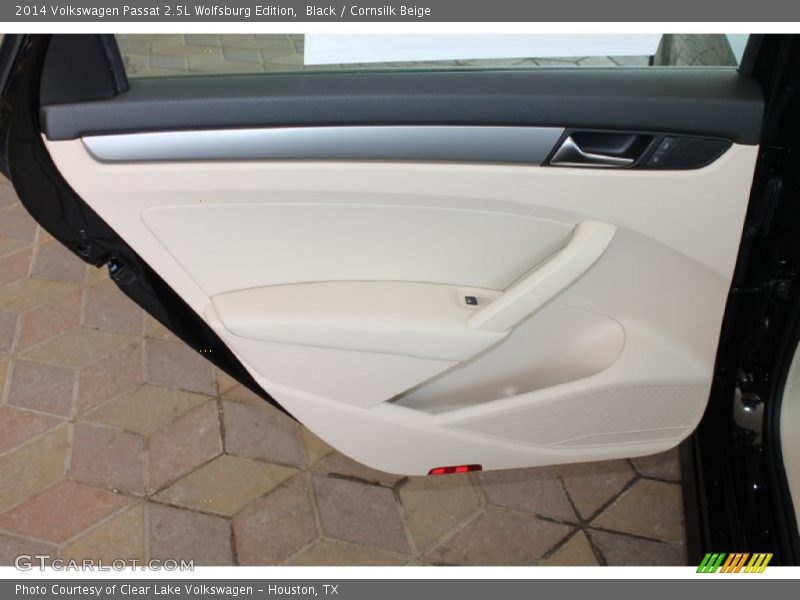 Black / Cornsilk Beige 2014 Volkswagen Passat 2.5L Wolfsburg Edition