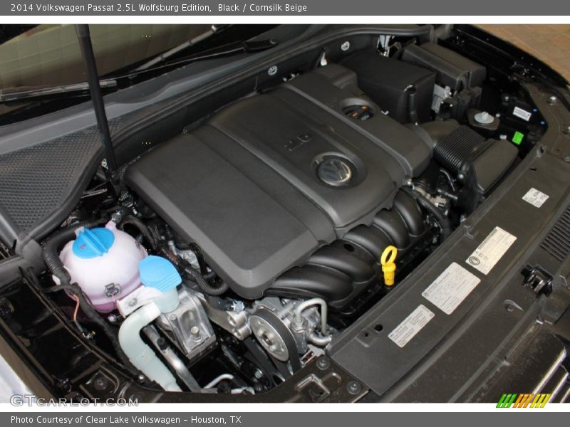 Black / Cornsilk Beige 2014 Volkswagen Passat 2.5L Wolfsburg Edition