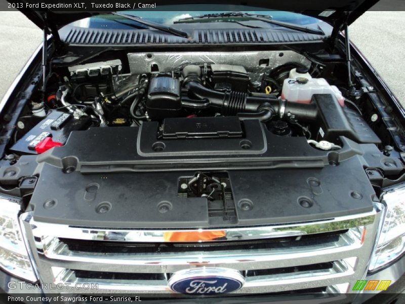 Tuxedo Black / Camel 2013 Ford Expedition XLT