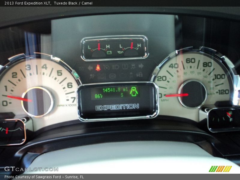 Tuxedo Black / Camel 2013 Ford Expedition XLT