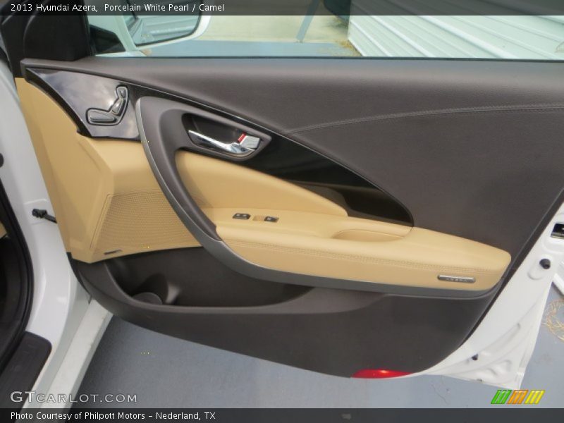 Porcelain White Pearl / Camel 2013 Hyundai Azera
