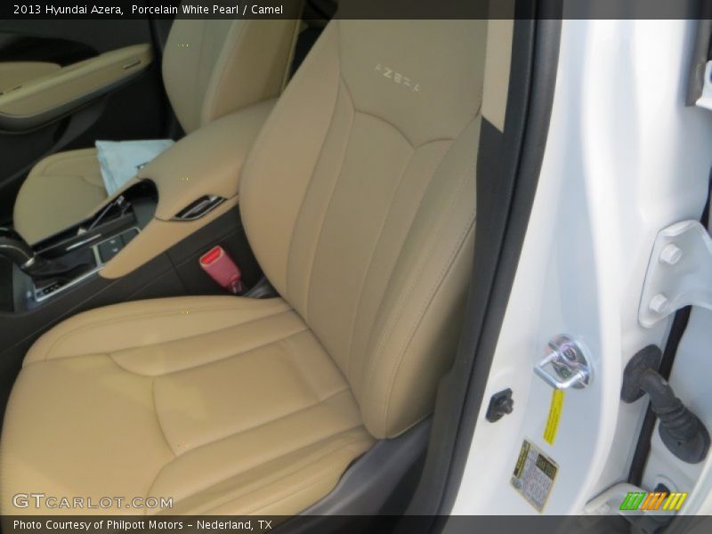 Porcelain White Pearl / Camel 2013 Hyundai Azera