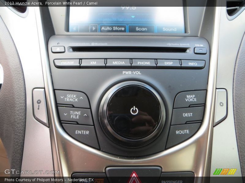 Porcelain White Pearl / Camel 2013 Hyundai Azera