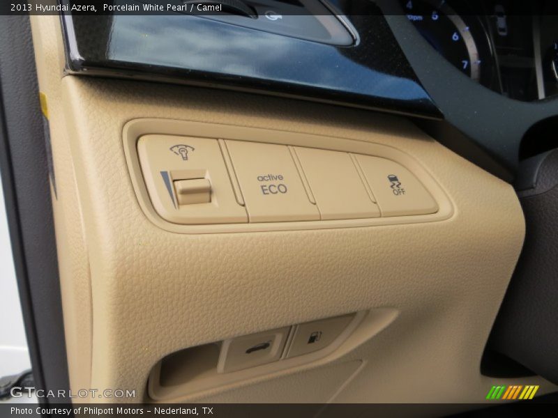 Porcelain White Pearl / Camel 2013 Hyundai Azera