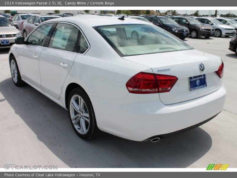 Candy White / Cornsilk Beige 2014 Volkswagen Passat 2.5L SE