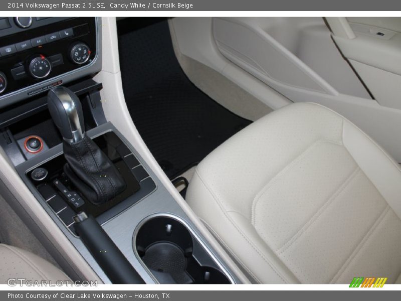 Candy White / Cornsilk Beige 2014 Volkswagen Passat 2.5L SE