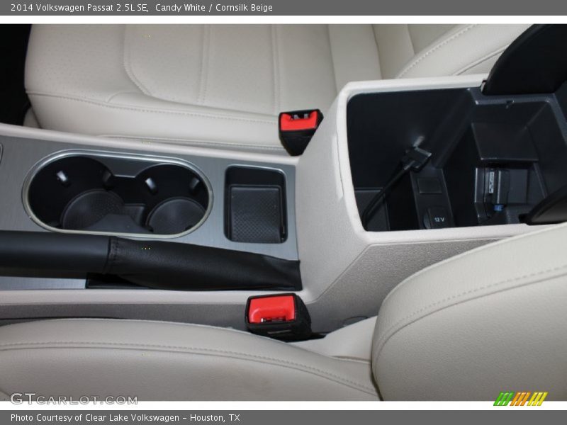 Candy White / Cornsilk Beige 2014 Volkswagen Passat 2.5L SE
