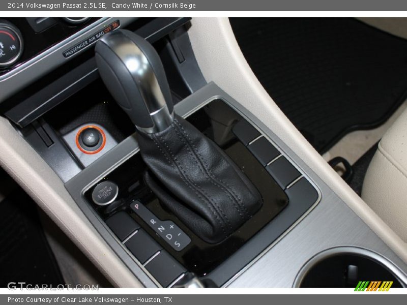 Candy White / Cornsilk Beige 2014 Volkswagen Passat 2.5L SE