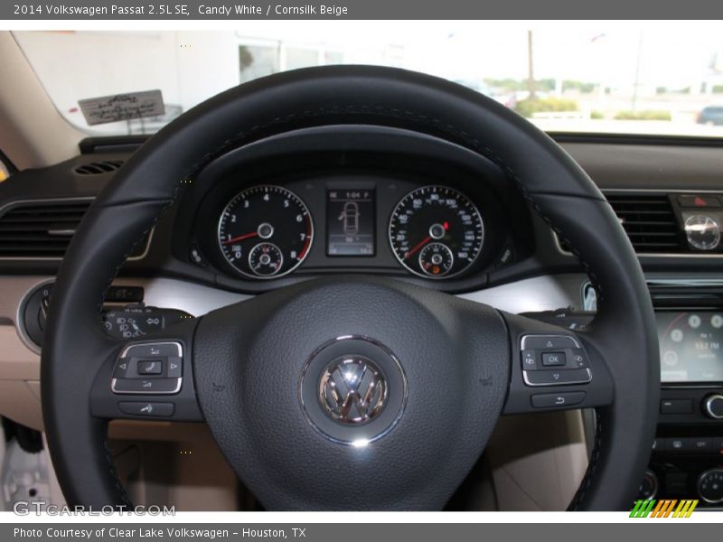 Candy White / Cornsilk Beige 2014 Volkswagen Passat 2.5L SE