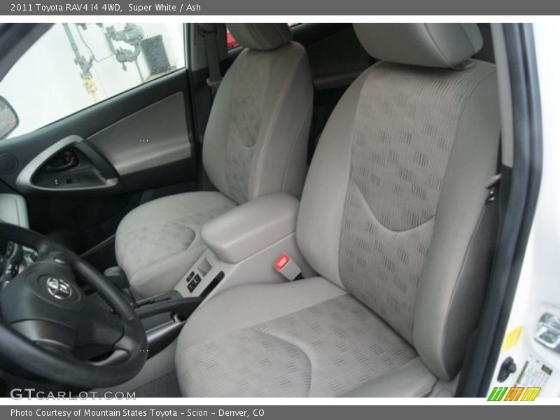 Super White / Ash 2011 Toyota RAV4 I4 4WD