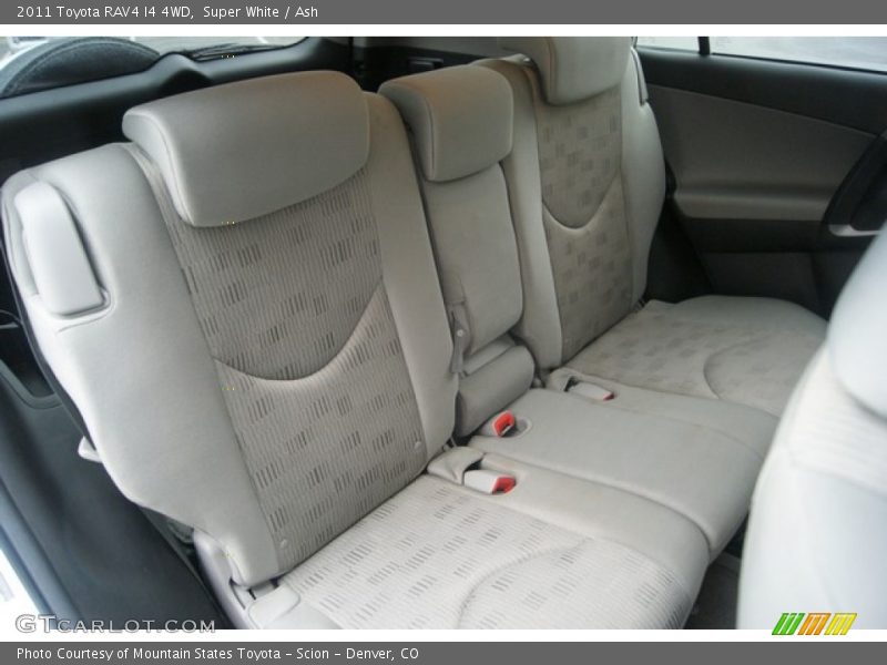 Super White / Ash 2011 Toyota RAV4 I4 4WD