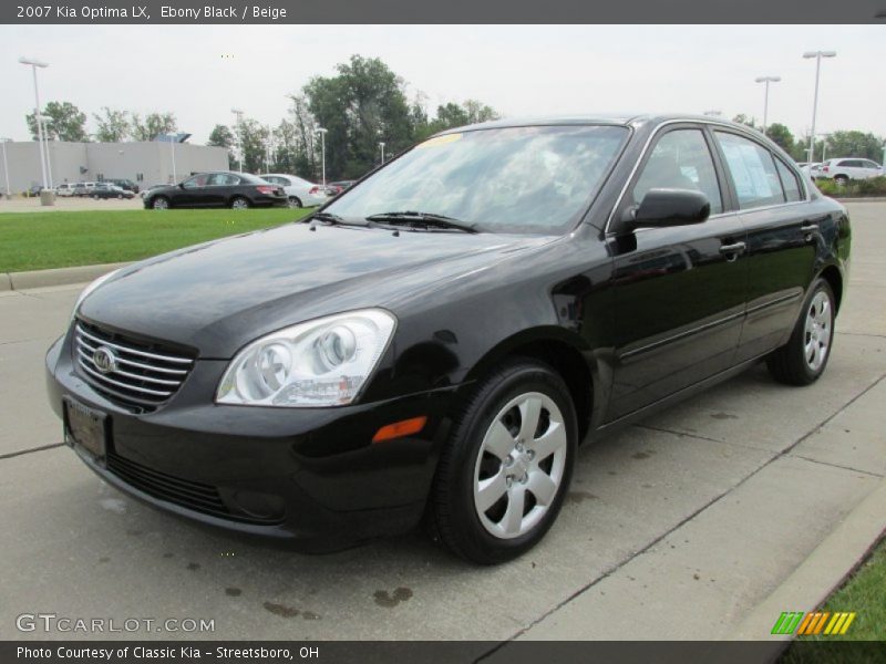 Front 3/4 View of 2007 Optima LX