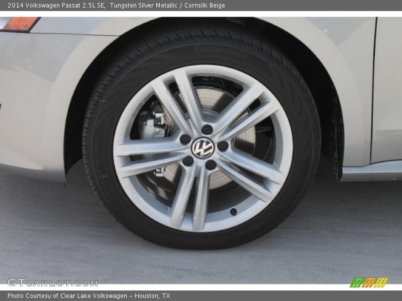 Tungsten Silver Metallic / Cornsilk Beige 2014 Volkswagen Passat 2.5L SE