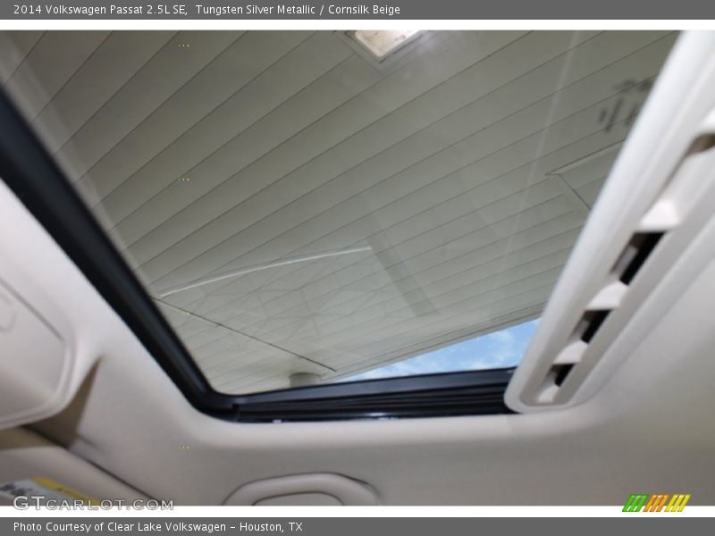 Tungsten Silver Metallic / Cornsilk Beige 2014 Volkswagen Passat 2.5L SE