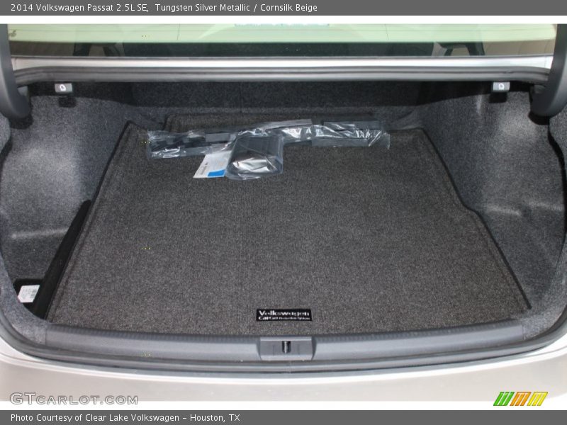 Tungsten Silver Metallic / Cornsilk Beige 2014 Volkswagen Passat 2.5L SE