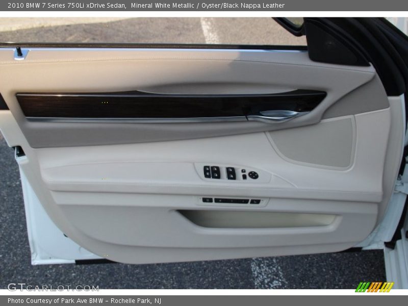 Mineral White Metallic / Oyster/Black Nappa Leather 2010 BMW 7 Series 750Li xDrive Sedan