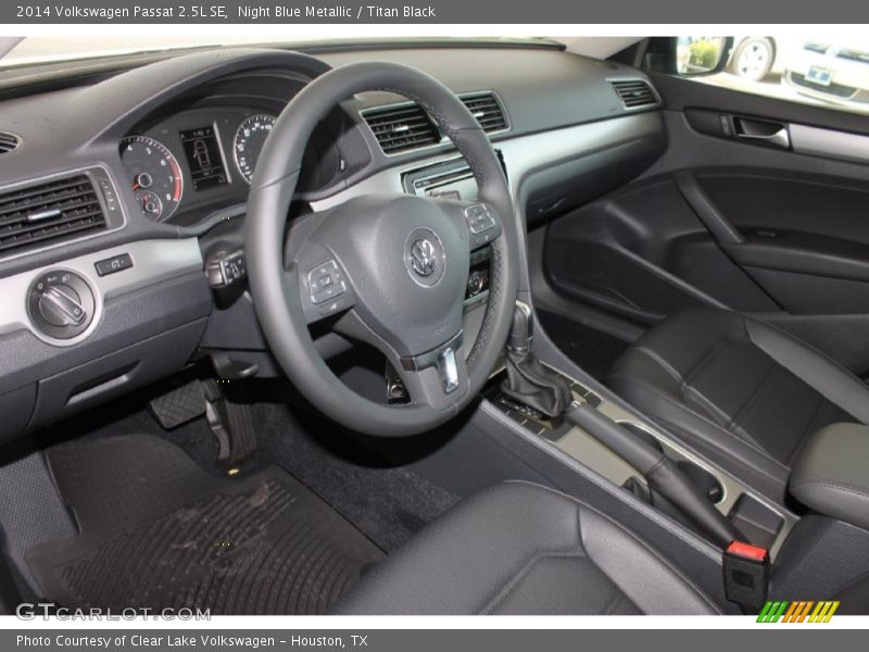 Night Blue Metallic / Titan Black 2014 Volkswagen Passat 2.5L SE