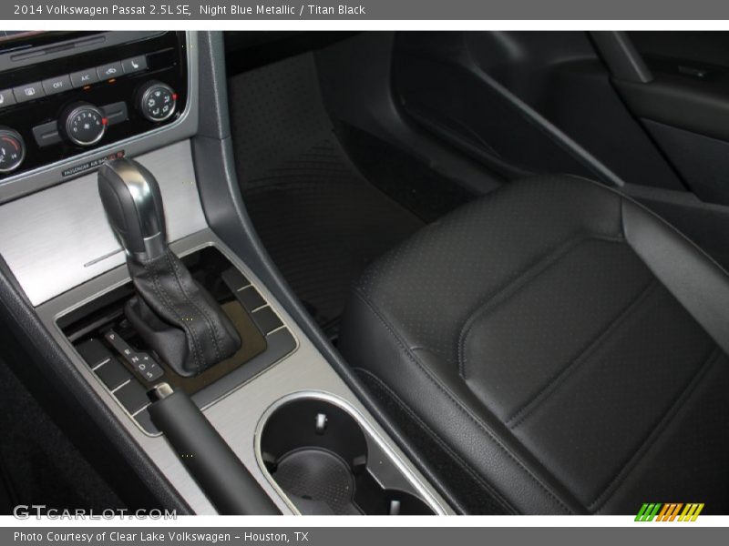Night Blue Metallic / Titan Black 2014 Volkswagen Passat 2.5L SE