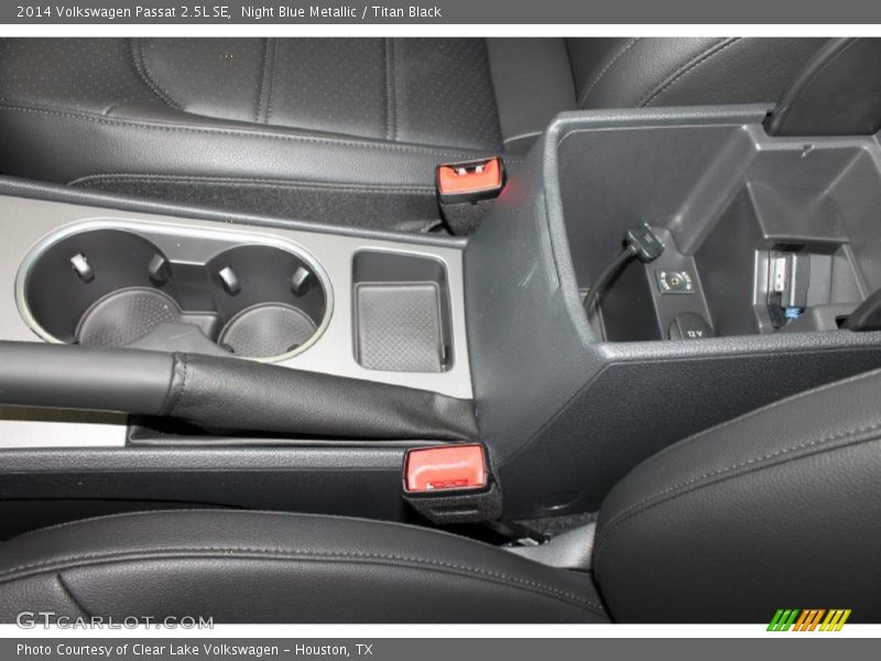 Night Blue Metallic / Titan Black 2014 Volkswagen Passat 2.5L SE