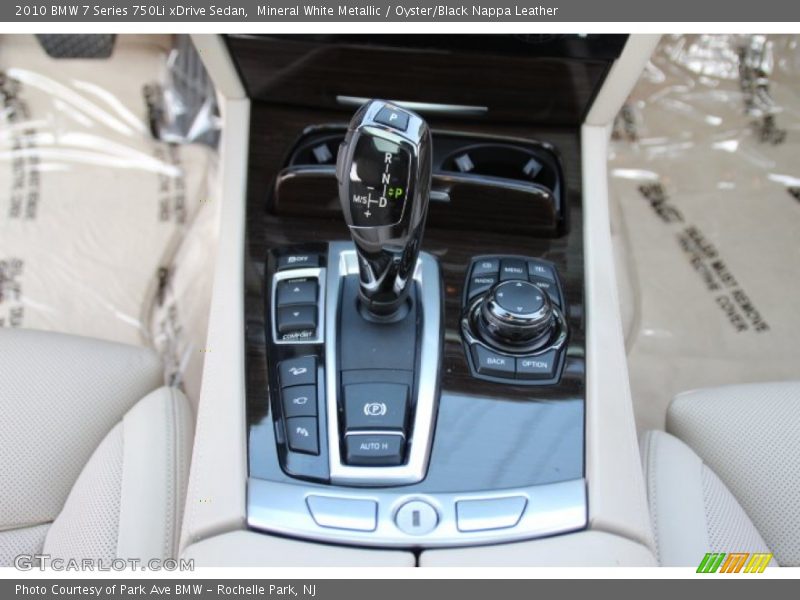 Mineral White Metallic / Oyster/Black Nappa Leather 2010 BMW 7 Series 750Li xDrive Sedan