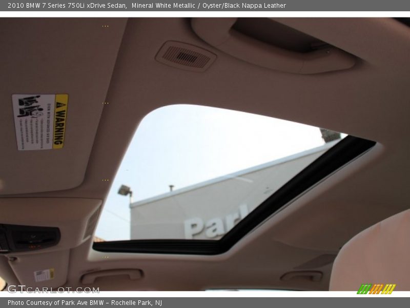Mineral White Metallic / Oyster/Black Nappa Leather 2010 BMW 7 Series 750Li xDrive Sedan