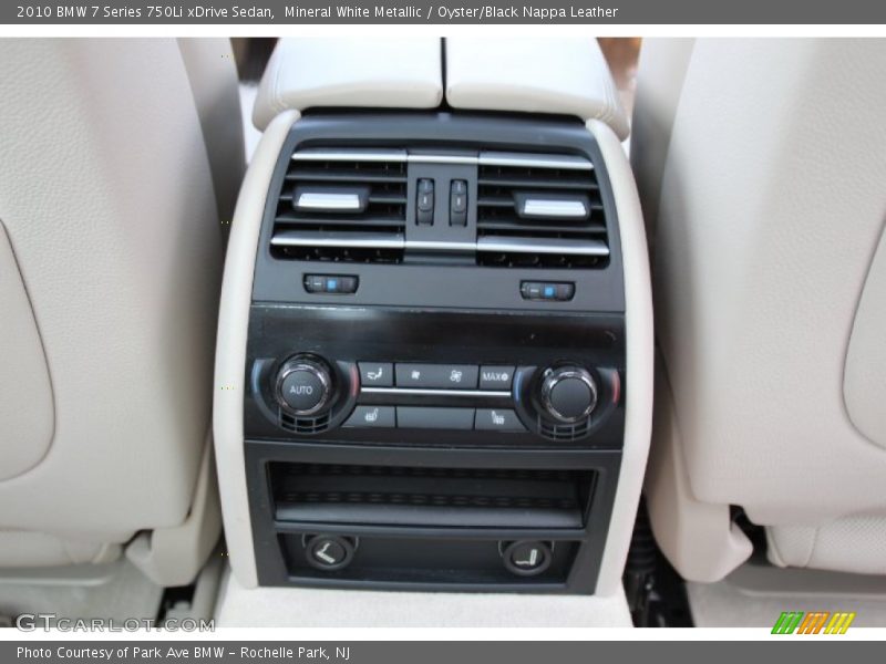 Mineral White Metallic / Oyster/Black Nappa Leather 2010 BMW 7 Series 750Li xDrive Sedan