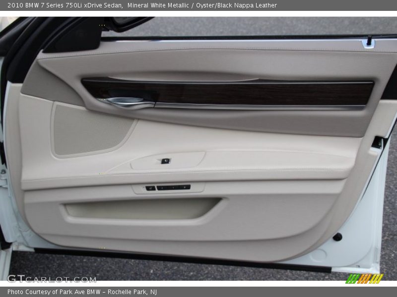 Mineral White Metallic / Oyster/Black Nappa Leather 2010 BMW 7 Series 750Li xDrive Sedan