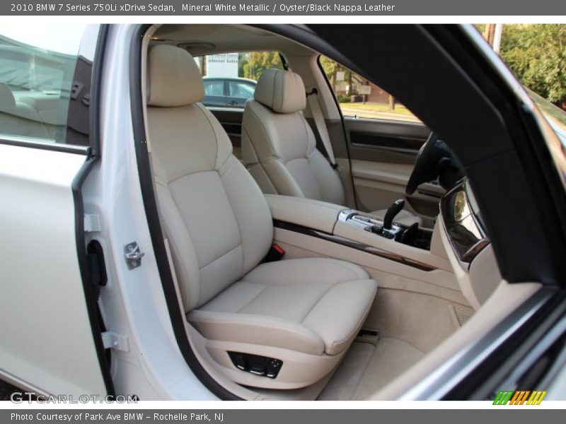 Mineral White Metallic / Oyster/Black Nappa Leather 2010 BMW 7 Series 750Li xDrive Sedan