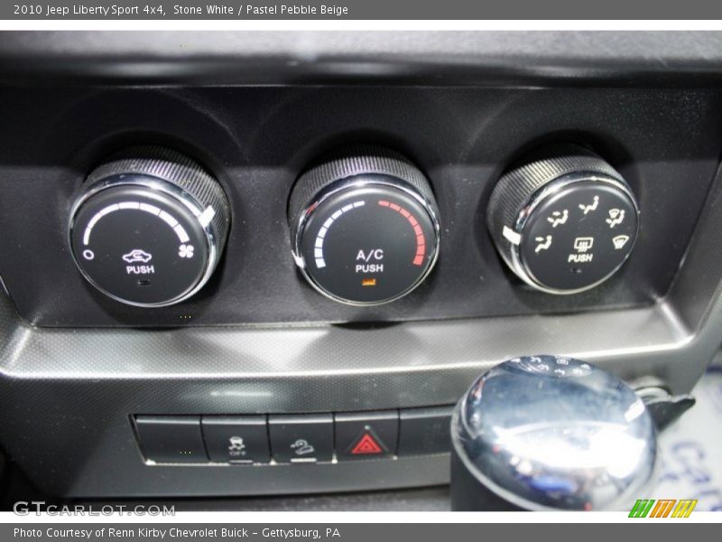 Stone White / Pastel Pebble Beige 2010 Jeep Liberty Sport 4x4