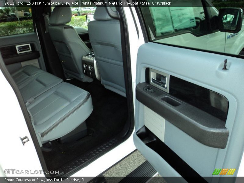 White Platinum Metallic Tri-Coat / Steel Gray/Black 2011 Ford F150 Platinum SuperCrew 4x4