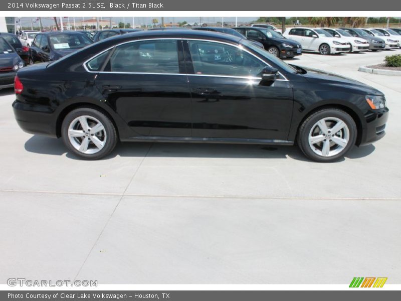 Black / Titan Black 2014 Volkswagen Passat 2.5L SE