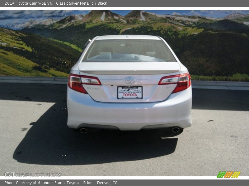 Classic Silver Metallic / Black 2014 Toyota Camry SE V6